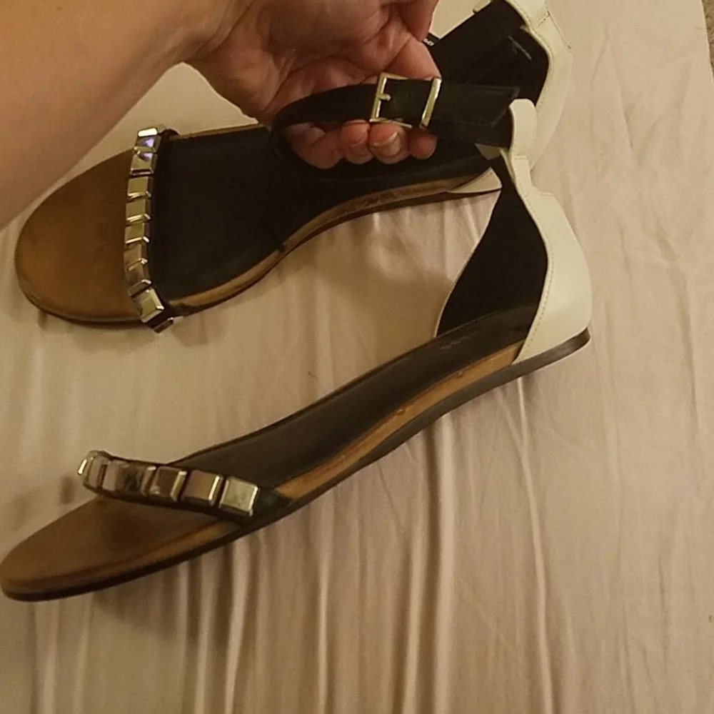 Express NWT Black and White Sandals with Ankle Buckle Size 8